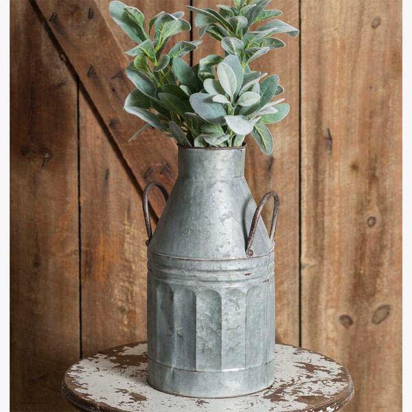 ModernFarmhouss's tweet photo. Tall Milk Can With Handles 
$27

https://t.co/nzGFKaklbU
#milkcan #Fixerupper #inspiration #decorating #homedecor #farmhouse #chic #rustic #metalhomedecor https://t.co/sZC1vBD0jn