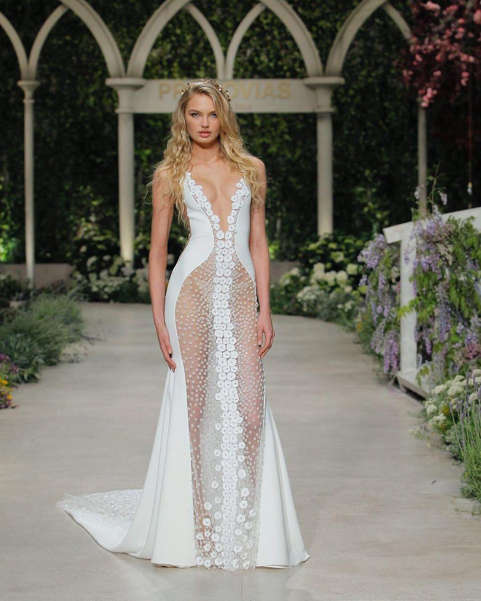 pronovias in bloom