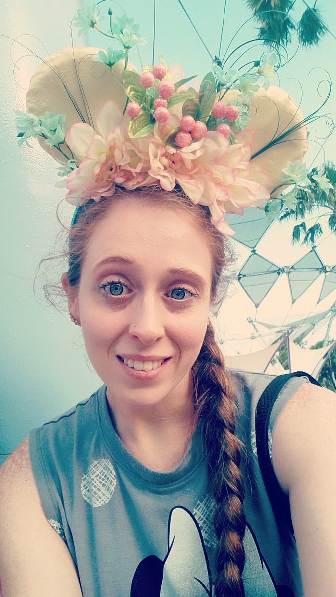 Rose262's tweet photo. This weekend's race stats! Half- Overall: 1718/15089 (11.4%) women: 447/8151 (5.5%) and Division: 77/1317 (5.85%) for the 10K- Overall: 653/10922 (6%) Women: 138/6004 (2.3%) Division: 30/788 (3.8%) GG @runDisney until next time! #running #DarkSideHalf https://t.co/ZW4FNTH8da