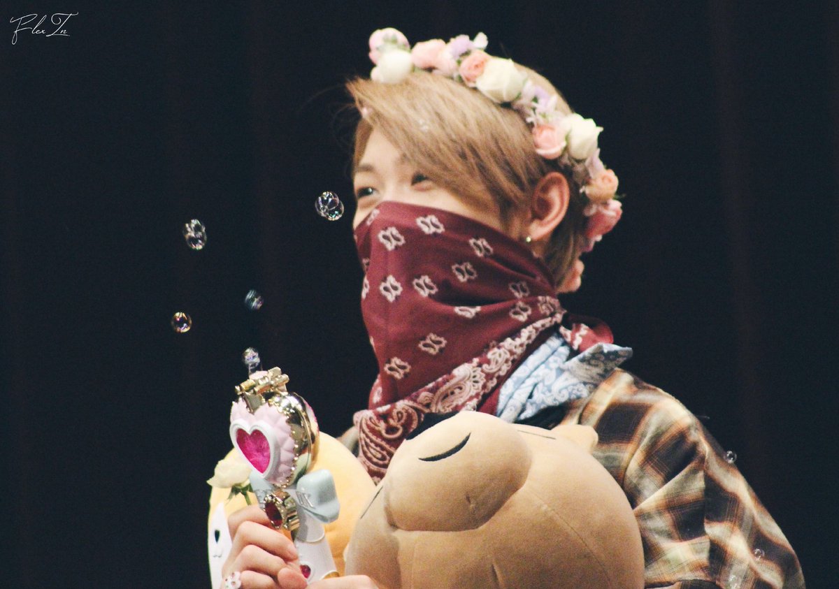 straykidspics's tweet photo. Felix — FLEXIN_SK https://t.co/Tp16sTtAyx