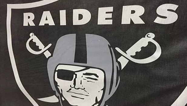 FOX5Vegas's tweet photo. NFL DRAFT: Raiders to make day 3 draft selections from Nellis Air Force Base >https://t.co/oqZgQnmi6N https://t.co/4VNPdhOQXW