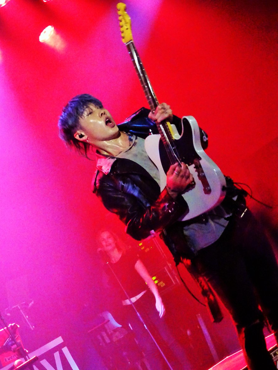MusicTrespass's tweet photo. #JRock #Superstar #Miyavi 'Day 2' explosive show destroyed #London @ULU_Live - Photo's by @DanDevour
Watch the Video for 'Dancing with my Fingers' Here: https://t.co/2voFCg2uuC
#JRock #JMetal #VisualKei #AlternativeFunk #Rock #Funk #Pop @MIYAVI_OFFICIAL @MIYAVI_NEWS #Punk #Indie https://t.co/Hw9ZPuUpNk