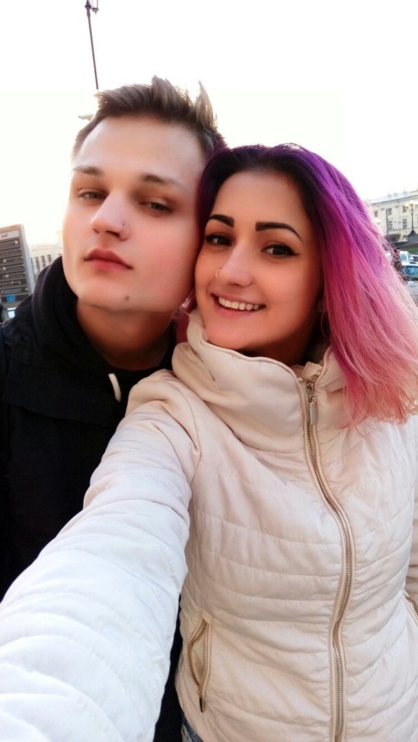 violet___mary's tweet image. Now I'm happy and my life started with a clean slate and I'm very happy to share this with you, and i want to scream about it !!!

Thank you for being with me in difficult moments! 
now we will try to give you only happiness!#OnlyWe💘👫💜🖤