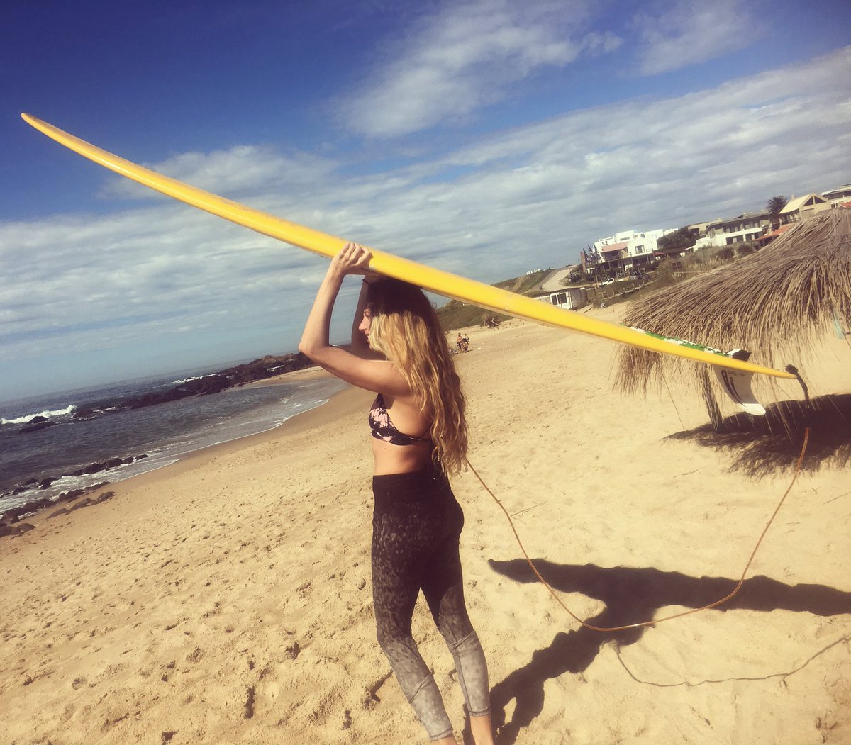 ShannonReports's tweet photo. #LogDaze in Uruguay with @_OKIINO_ surf pants 👖to save my gringa skin from sunburn. 🇺🇾 Discount code: ShannonReporting

https://t.co/ahdIJOAjEX https://t.co/9I8ZNvnjrE
