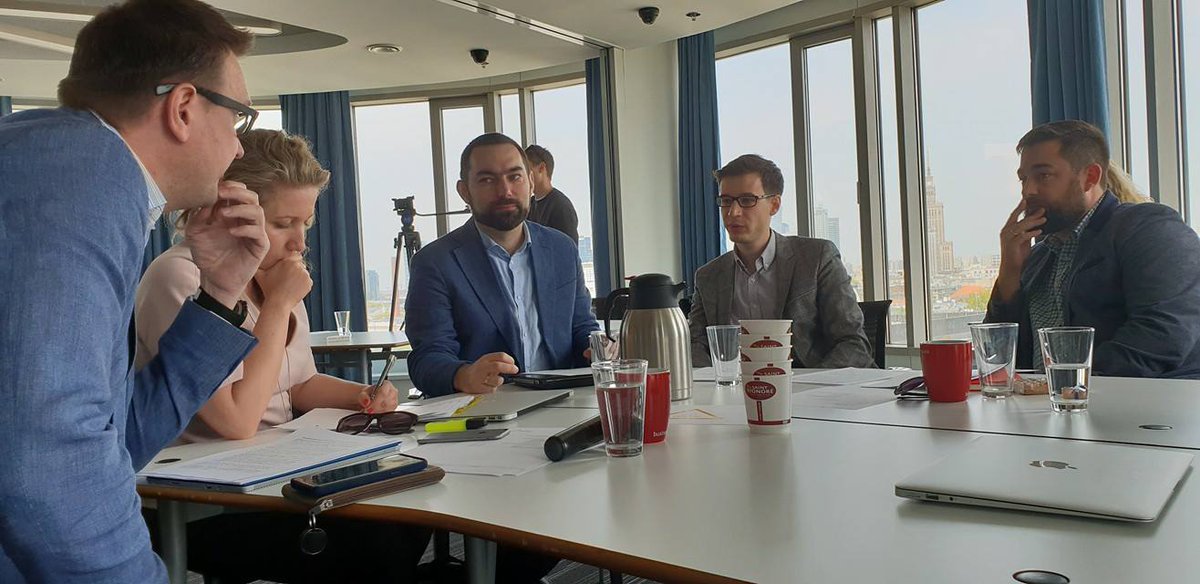 StartupPoland's tweet image. Politicians do care for #startups and impact of #ePrivacy on the digital industry! We&apos;ve met with representatives of #Polish ministries for our Round Table of Startups. Together we will hold back unfavorable regulations! Thank you to all participants for your huge commitment!