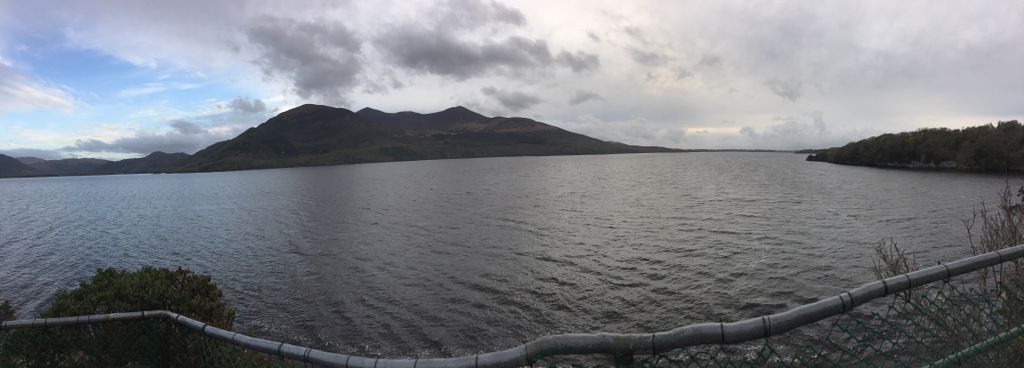 KillarneyGuide's tweet image. Nice and calm at the Governor’s Rock and Nursery Quay on Ross Island this evening. Read more about the Governor’s Rock here:
buff.ly/2Hq6sL8