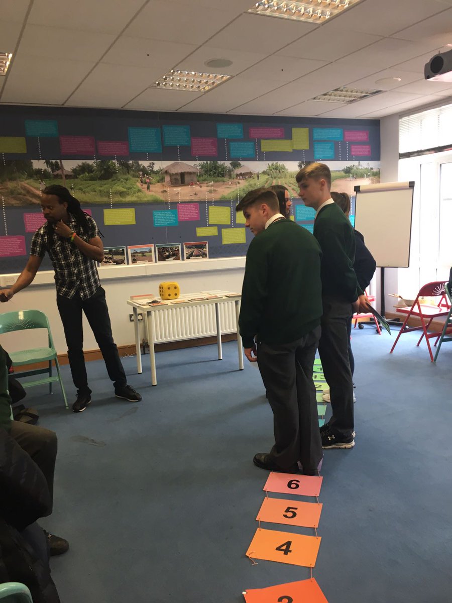coldehide's tweet photo. D'éirigh thar na bearta leis an #Idirbhliain inniu @dfatirl Grmma @Irish_Aid don cheardlann ar chúnamh do thíortha i mbéal forbartha. Is ar scáth a chéile a mairimid #tuiscint #feasacht https://t.co/vAaCd2FWu8