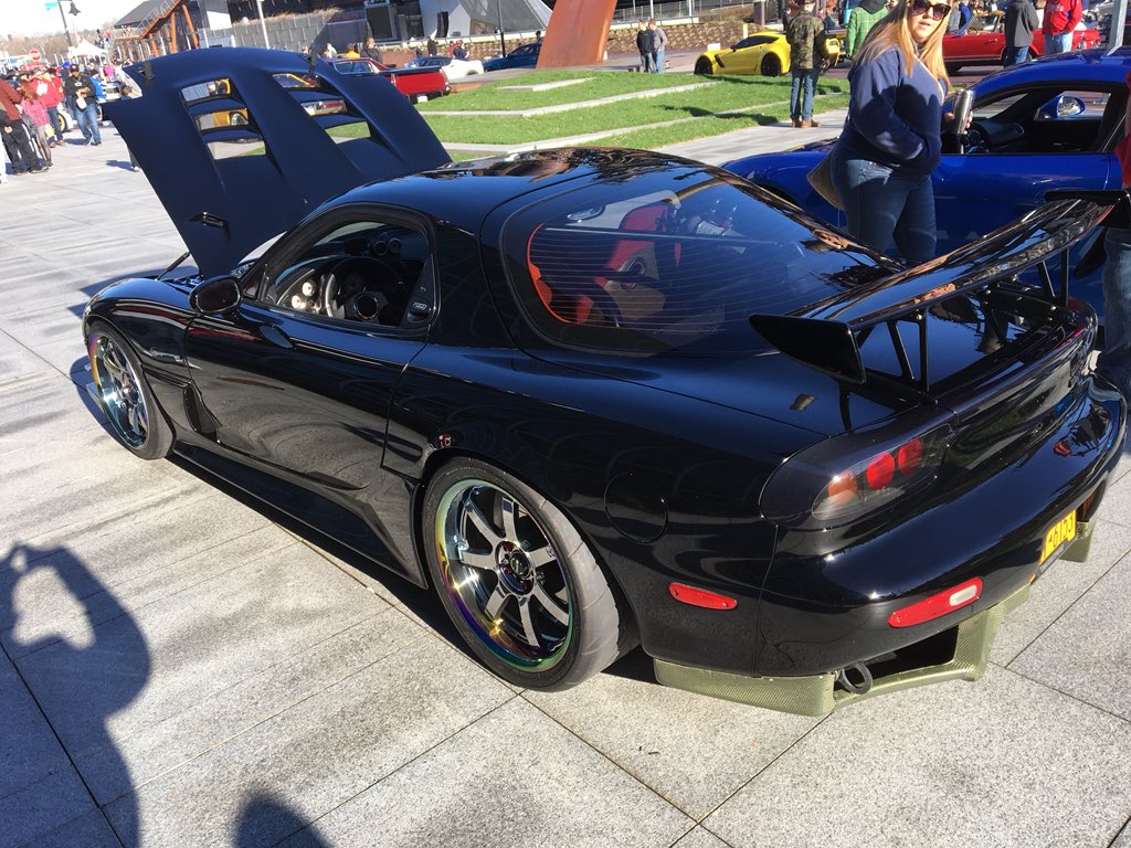 jim_knipe's tweet photo. #MazdaMonday - pic from local Cars &amp; Coffee @Bertieschip @CharlieJG78 @LienhardRacing @EightMike @Mark_R1_5VY @scuderiagta @TommyBLondon @anglocreative https://t.co/tOKEw9ytrN