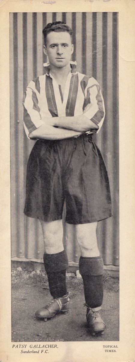 ScotsFootyCards's tweet photo. #PatsyGallacher #Sunderland #TopicalTimes 1930's https://t.co/CHWh2JIlpr