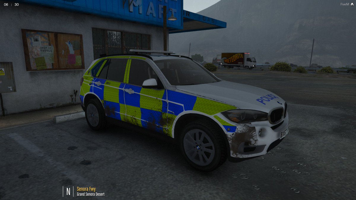 UKRPC_RBram's tweet photo. Out this evening as OT60 and I am in the new BMW X5 F15 CMPG Vehicle. Who said being a Police Officer would be a clean job? @WMRPC_Official @WMRPCCMPG https://t.co/83fPckZjn3