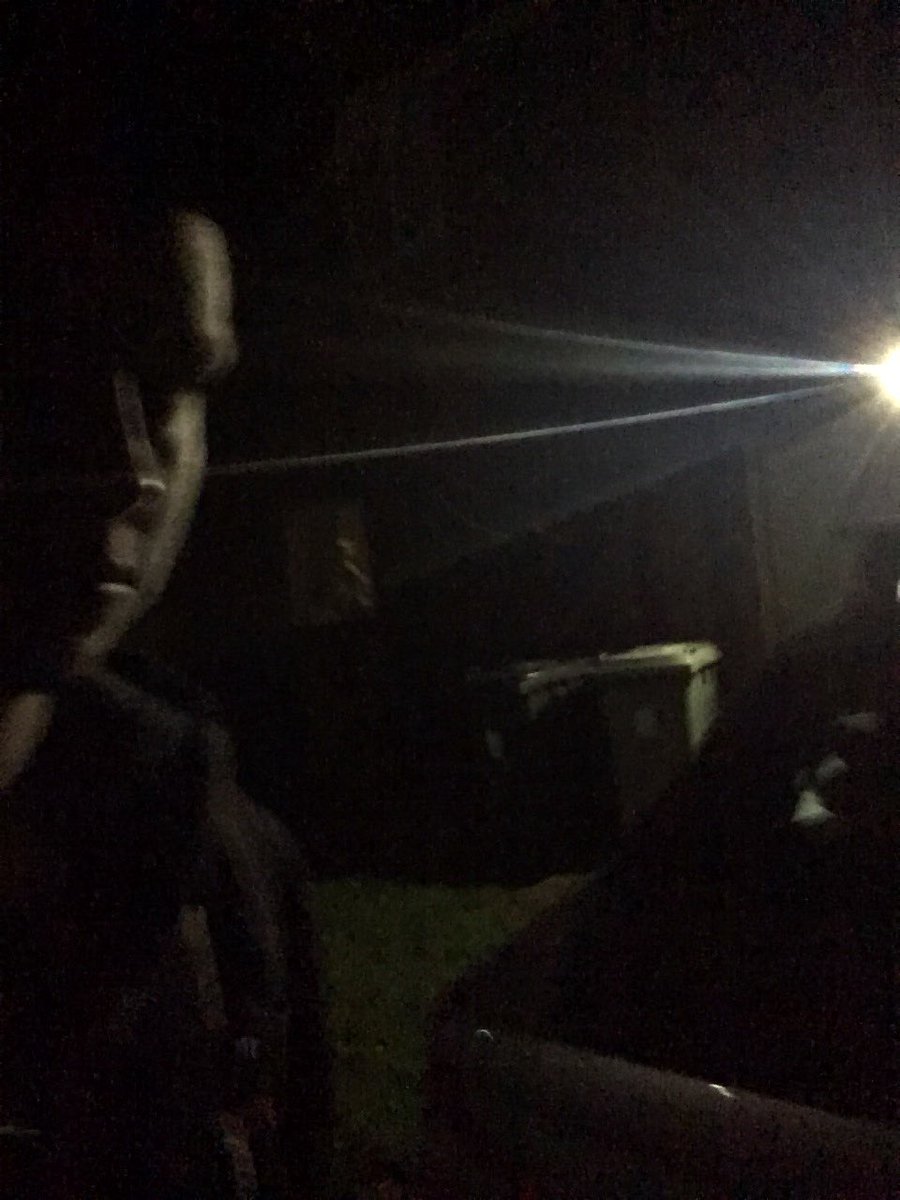 CraigRoweBcot's tweet photo. 2am: night, I reckon https://t.co/42Qh3FJvfw