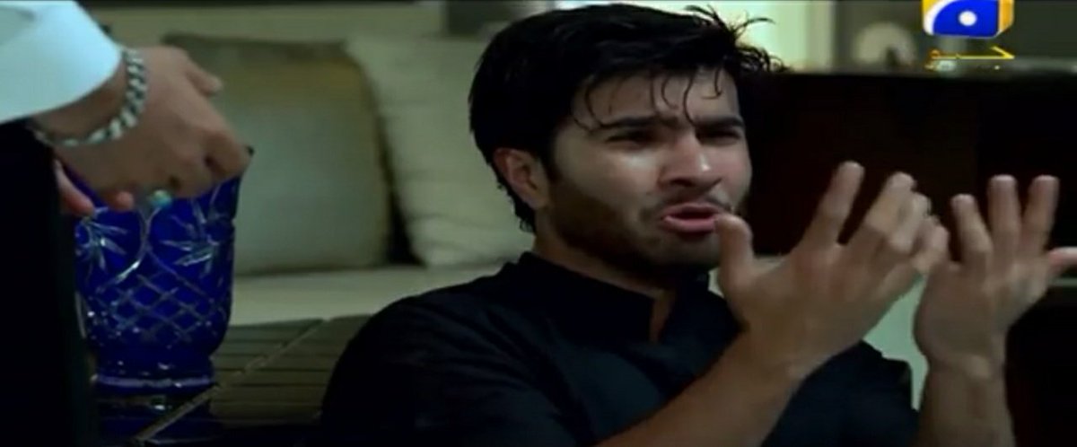 HereIsRaxaRaju's tweet photo. Wowww Amazing Acting as usual Feroze Khan,
You are Superb Man @ferozekhaan 

#Khaani #KhaaniDay #FerozeKhan #Hadi #MirHadi #GeoTV #HarPalGeo https://t.co/11l9eruH0n