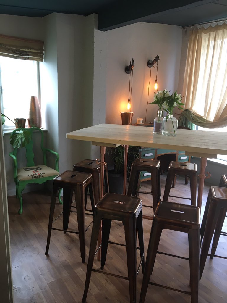 testvalleygin's tweet photo. The Tasting Room is open! We're very excited to welcome you. Exclusive use of the Tasting Room for 6-8 people including 4 samples of our fabulous gin and 3 G&Ts with tasting notes. https://t.co/UeadG0e4vq