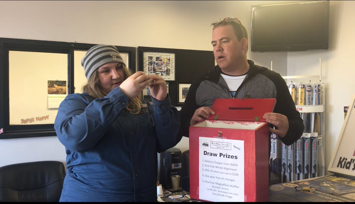 MufflerMinute's tweet photo. #FSTradeShow #FortSask #DrawWinners #Congratulations https://t.co/TBholPTkBh
