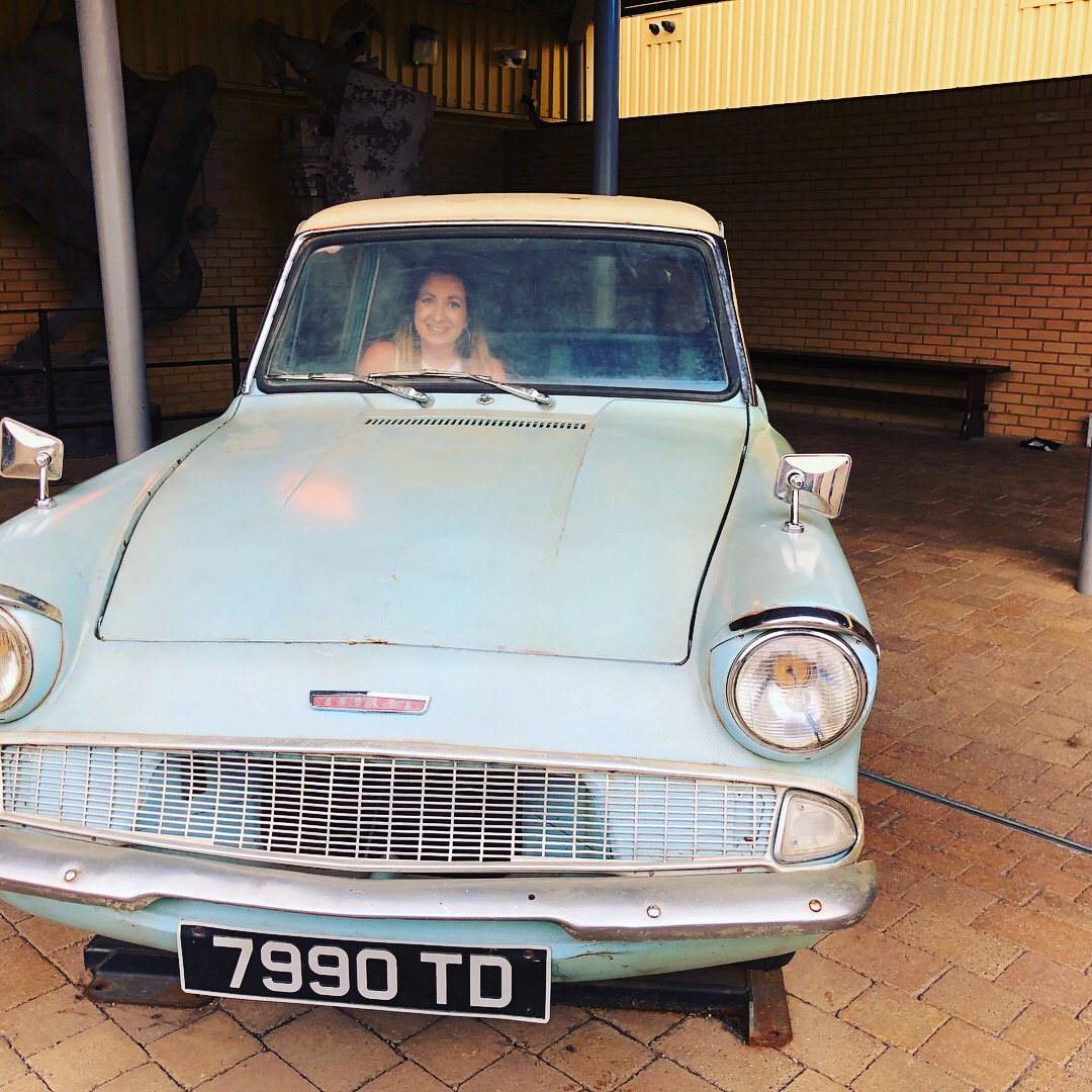 BeautyAnxieties's tweet photo. Spent yesterday at the @wbtourlondon, it was amazing and I now wish I could spend every day there! #WBTourLondon #HarryPotterStudioTour #YoureAWizardHarry 🧙‍♂️ https://t.co/eGGfkiBWkm
