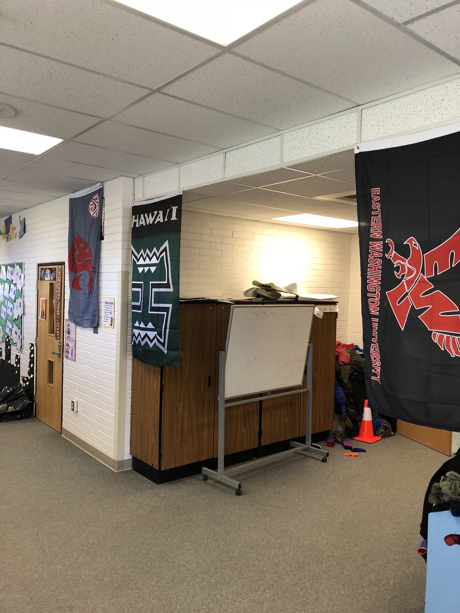 Midway_Moses's tweet photo. Midway students are college bound!!! https://t.co/xbchdcfc2I