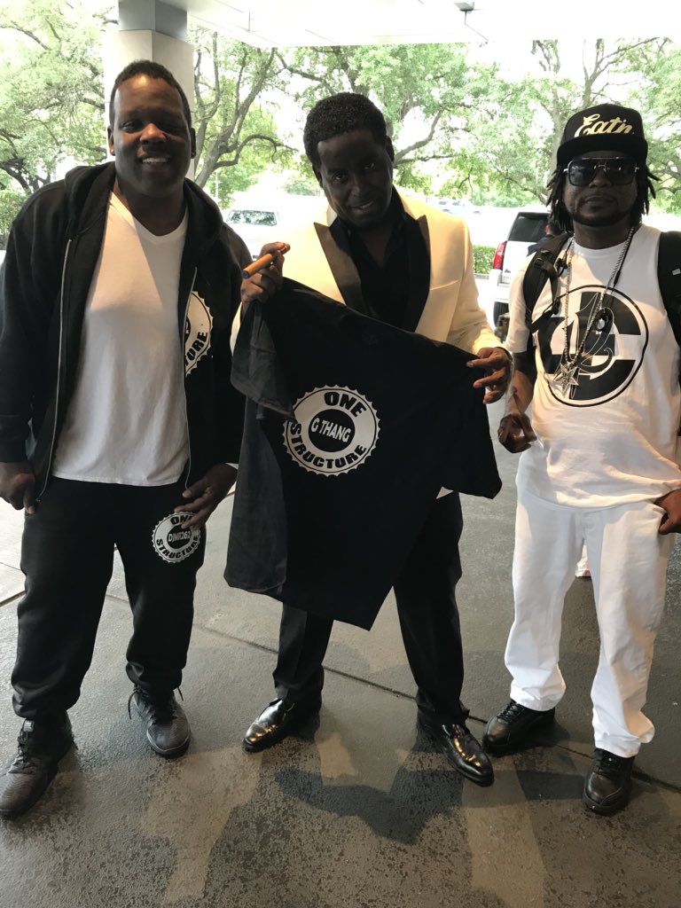 Salute to <a href="/2Gthang/">TherealGthang</a> Great job hosting the 90’s block party tour hope you enjoy the shirt <a href="/djmr262/">DjMr262</a> <a href="/luckycalhoun/">Lucky calhoun</a>