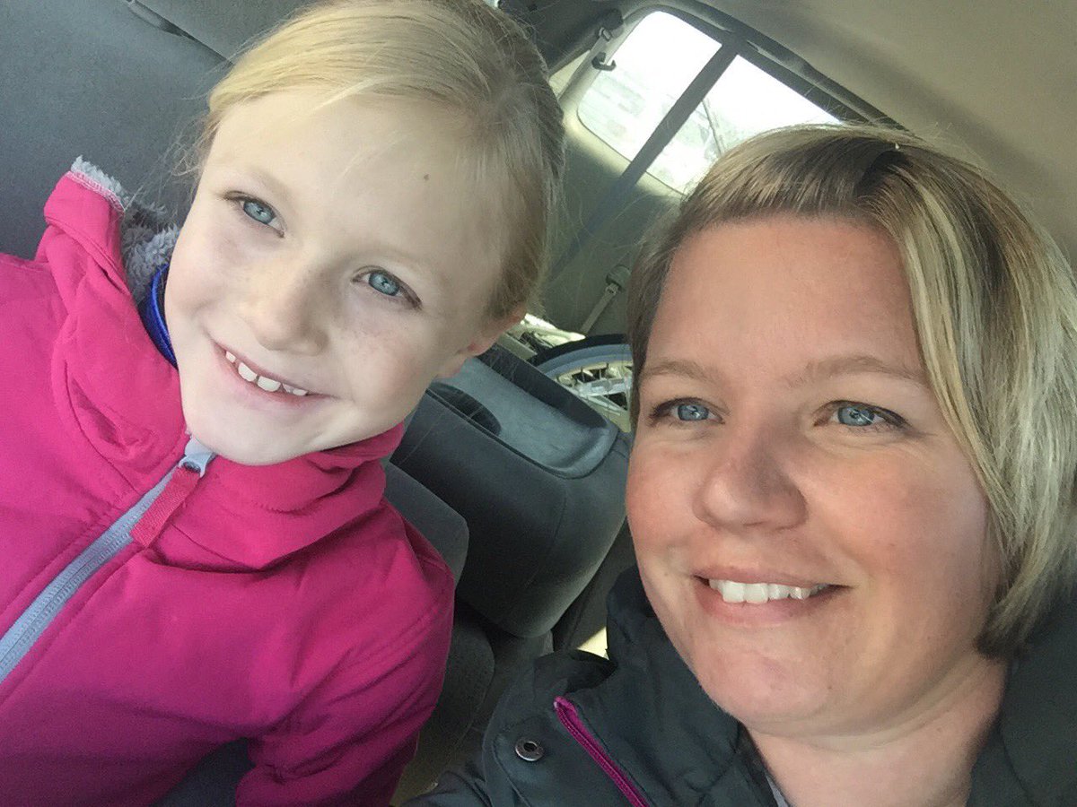 mcgregordebra's tweet photo. Blond hair blue eyes. Yup she’s mine. #dutchgenes https://t.co/iZHYRy7lOl