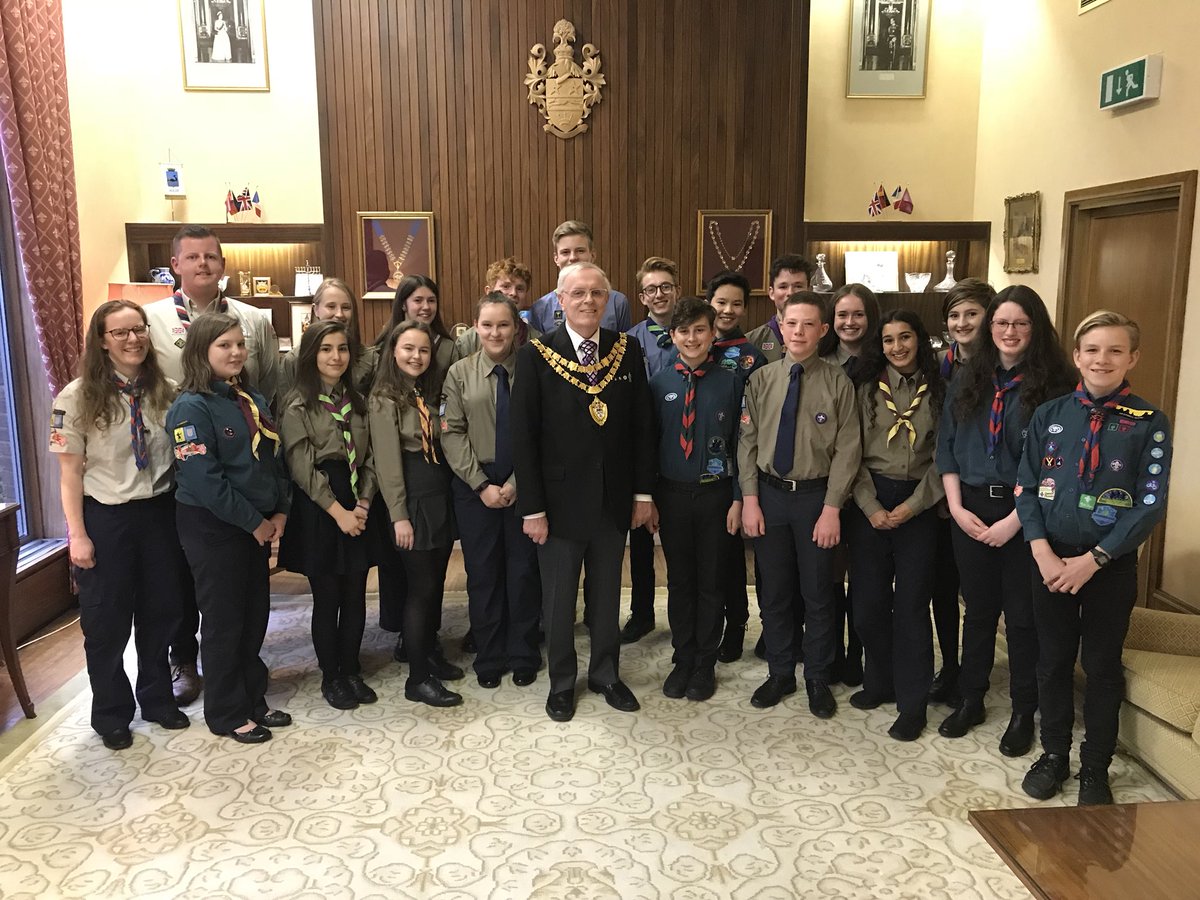 The Solihull Participants in our Unit met the Mayor of Solihull this evening to chat about the World Scout Jamboree. #UK24WSJ #solicov #mayorofsolihull
