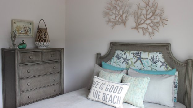 LunaBeachInt's tweet photo. Bring the outdoors in, with linen textiles and fun patterns reminiscent of a day at the beach. At #LunaBeach, we can help you with your #InteriorDesign plan today. https://t.co/b7gQfRzBl4