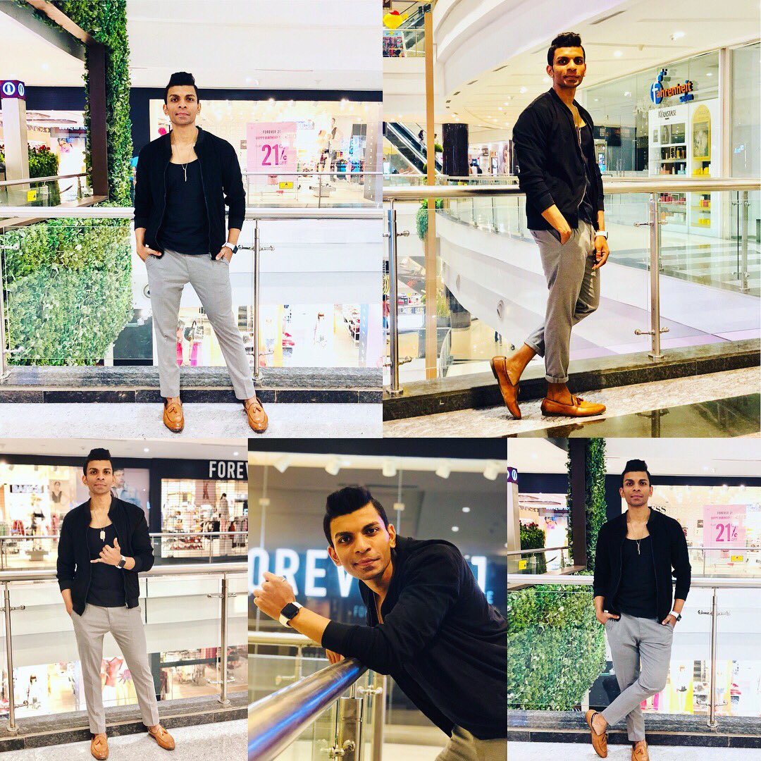 Ginieeln's tweet photo. โOnly Great Minds Can Afford a Simple Styleโ
#Elegantรฉ #Zara #Portraits #Collage #Insta #InstaStyle #Fashion #Basics #Dogtags #Black #Grey #elegantStyling #ClickClick #PosePose #iPhoneX #ShootMode #BomberJackets #Velvet #SimpleStyling https://t.co/MAKcWfoSN1