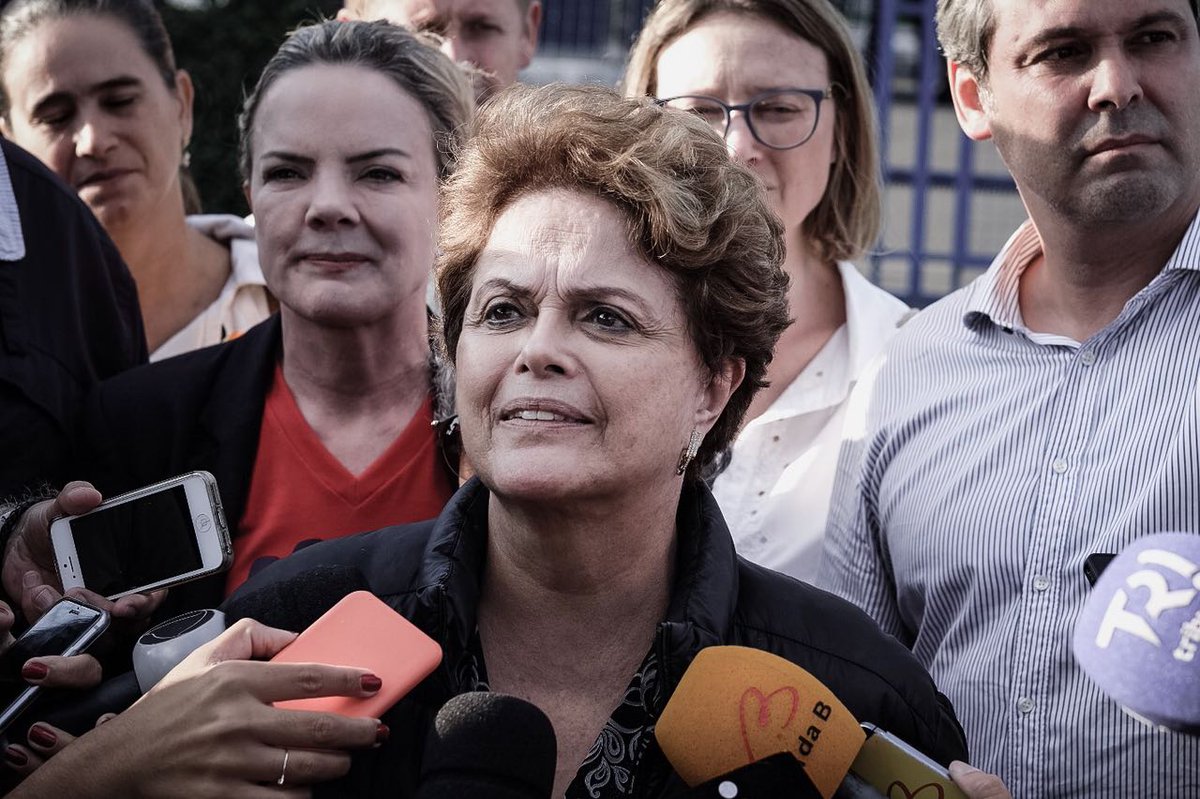 Dilma Rousseff denounced the isolation in which Lula da Silva is maintained.