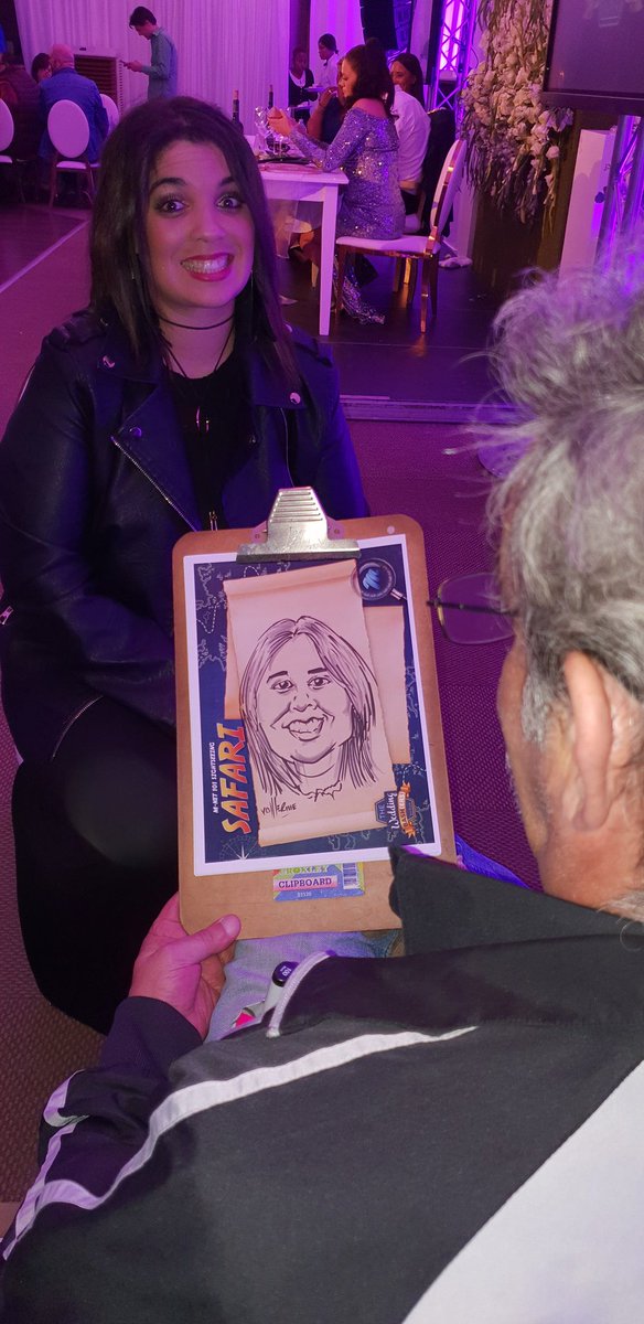 LaMaZingMedia's tweet image. #MNetLocal Get your caricature done here tonight