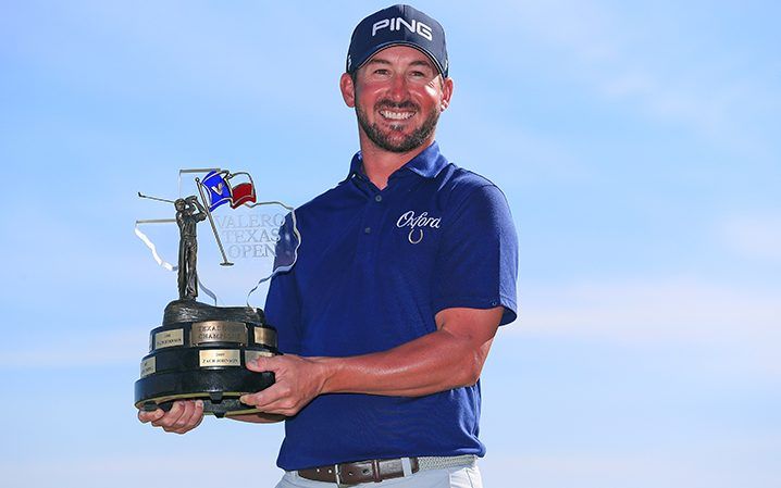 PluggedInGolf's tweet photo. #GIVEAWAY

#Win the shirt that won the Valero Texas Open.

To enter FOLLOW @oxford1942 and @PluggedInGolf 

plus RETWEET this post

Three lucky winners will receive a brand new polo from Oxford.  Contest ends Thursday at 8 pm. #MakeTodayLucky

#contest #golf #winner #free #prize https://t.co/NplWok0tDt