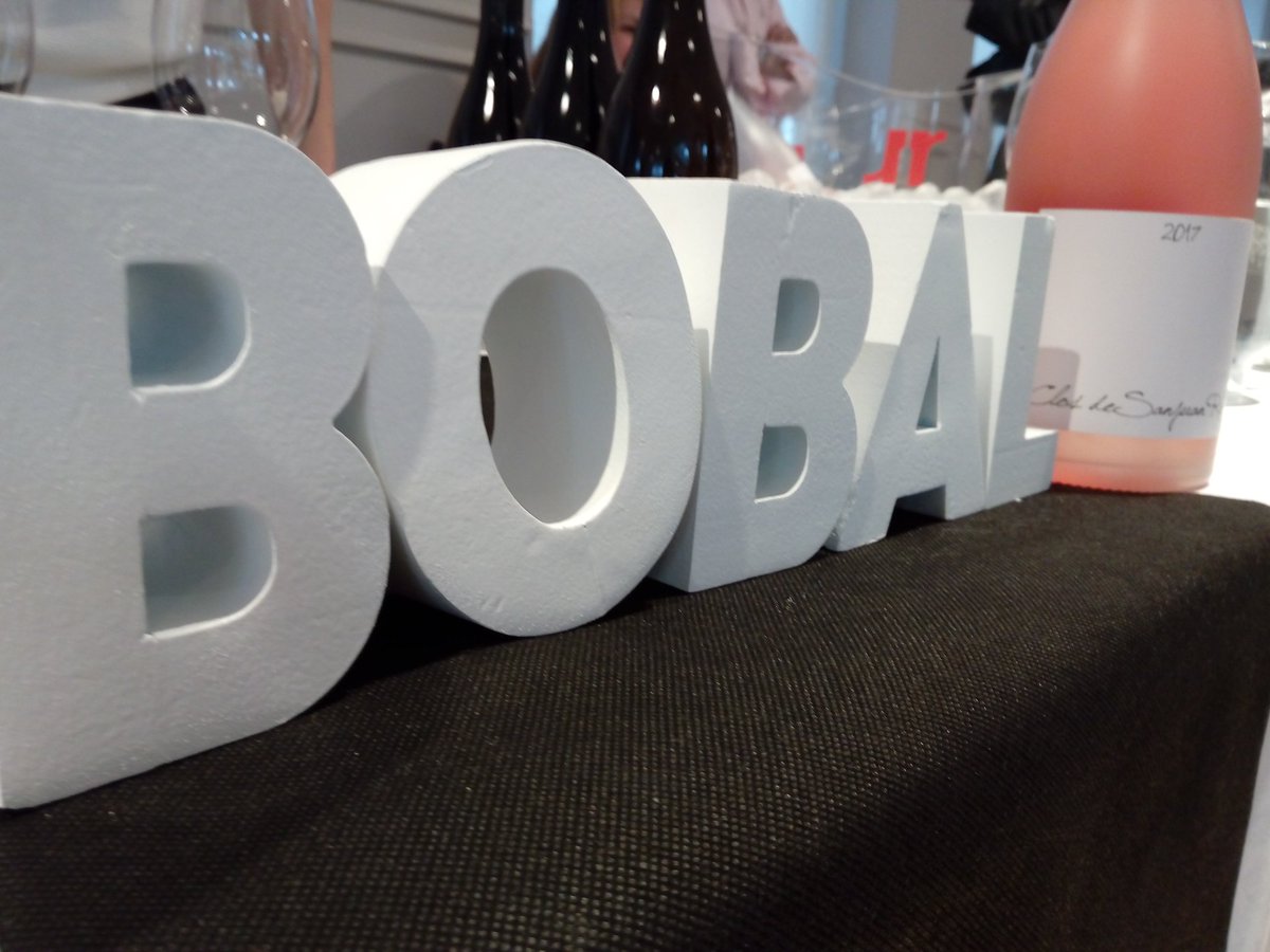 entrecepa's tweet photo. #BobalMadrid con @guiapenin https://t.co/NrqT5TINVh