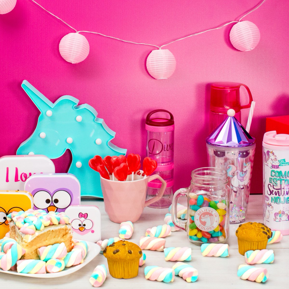 A FESTA ESTÁ PRONTA!
O aniversário da #Uatt é amanhã, mas por aqui já reunimos os nossos #BestSellers para comemorar muito. Fica até difícil escolher qual é o mais queridinho. 😍 #Presentes