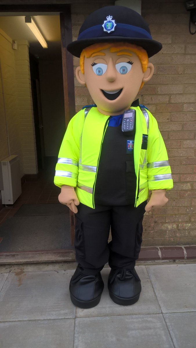 tvp_mk's tweet photo. #C1018 & #C9289 went to give a talk to the brownies in Sherington tonight & we were joined by our latest new recruit PCSO PEEL mascot. The brownies loved PCSO PEEL. https://t.co/1cJD0R3s6R