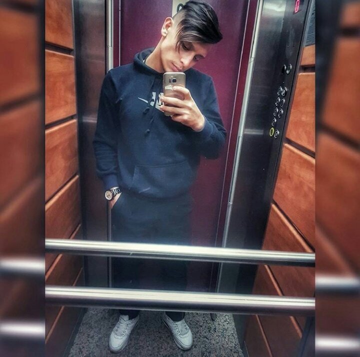 Alexander (@onfrxy) on Twitter photo 