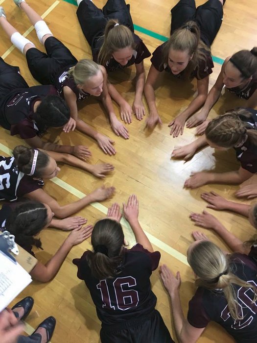 Considering registering your daughter for the 2018/19 school year? Attend an Open House: May 3 @ 1:00 pm for Grades 4 &amp; 5 (bit.ly/2HqbvLA), May 3 @ 1:00 pm for Grades 6 to 9 (bit.ly/2FaArVL), &amp; May 10 @ 6:30 pm for All Grades (bit.ly/2qUkjTa)