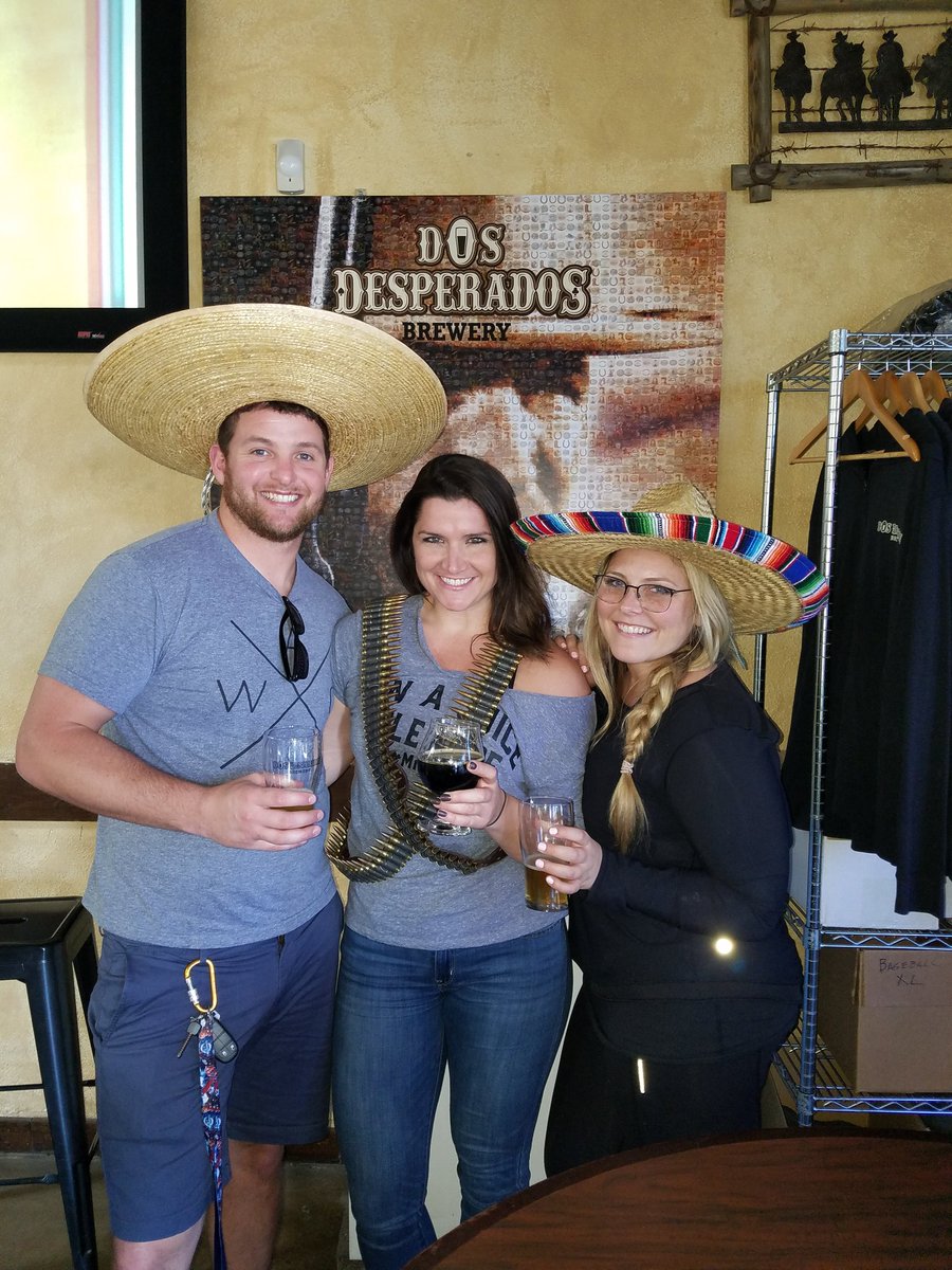 dosdesperados's tweet photo. Back with beard!! Kaleb pouring at the tasting room from 4-8pm today come grab a pint🍻🍻🍻🍻🍻 #SanDiego #SanMarcos #sdbeer #northcountybeer #hopshighway #dosdesperados #dosbrew #craftbeer #drinklocal #independentbrew #sanmarcosbeer https://t.co/VOLtNyP6zW