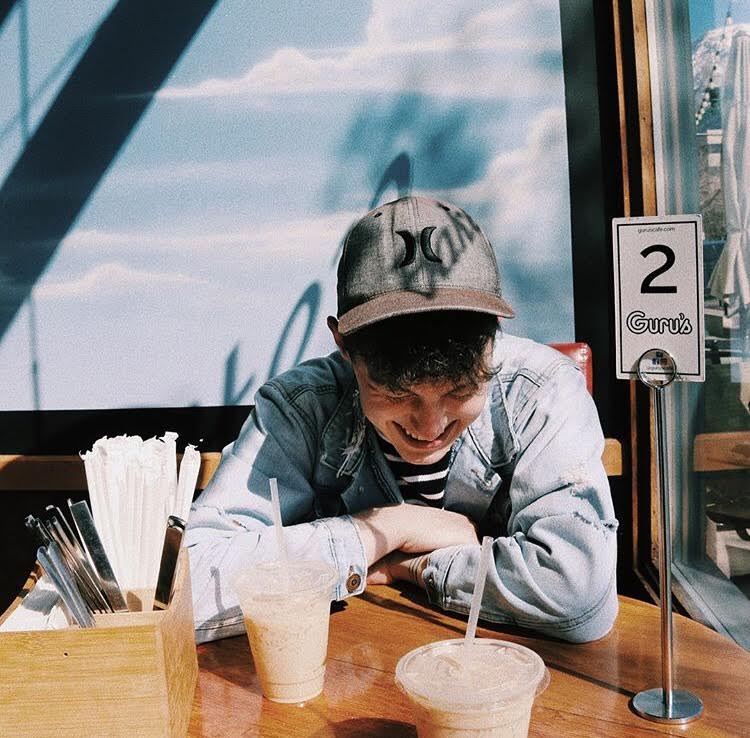 Brighten up your Monday blues with a iced coffee! Thanks for sharing @t_hanks_10 <a href="/jennociide/">Jennifer Guertin</a>