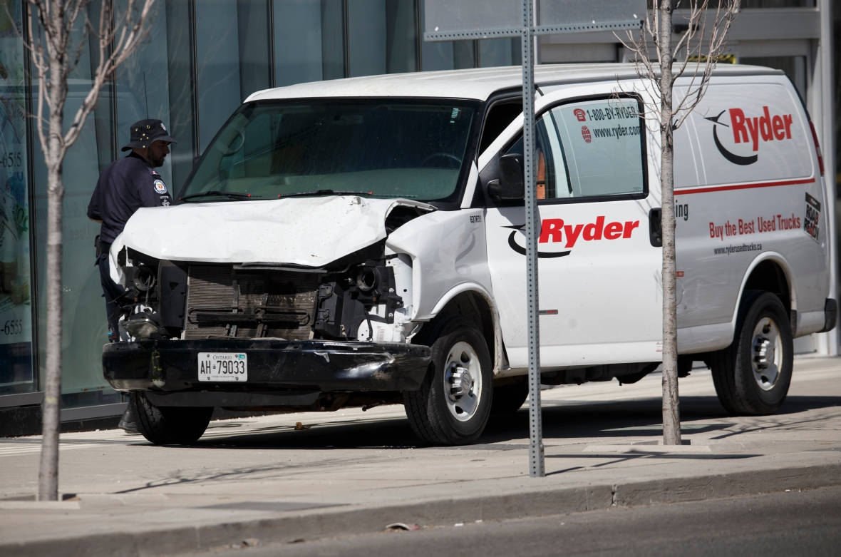 CBCToronto's tweet photo. Toronto police say 9 people dead, 16 injured after pedestrians struck by van. The latest: https://t.co/RaPV2n1TMJ https://t.co/9PLAi0vRp2