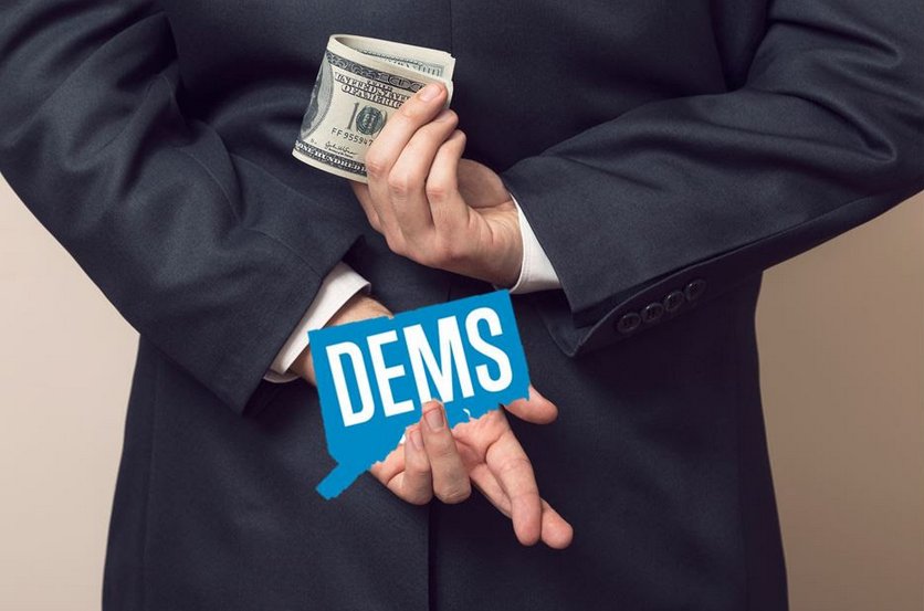 CTGOP's tweet image. 🚨BREAKING NEWS🚨@CTDems continue to lie, cheat &amp;amp; steal to win elections in #Connecticut

Unfortunately state regulators are helping them get away with it💰

Learn what #CT State Elections Enforcement Commission has done now💵

READ➡️mailchi.mp/ct.gop/press-r…

#CTPolitics #CTGov