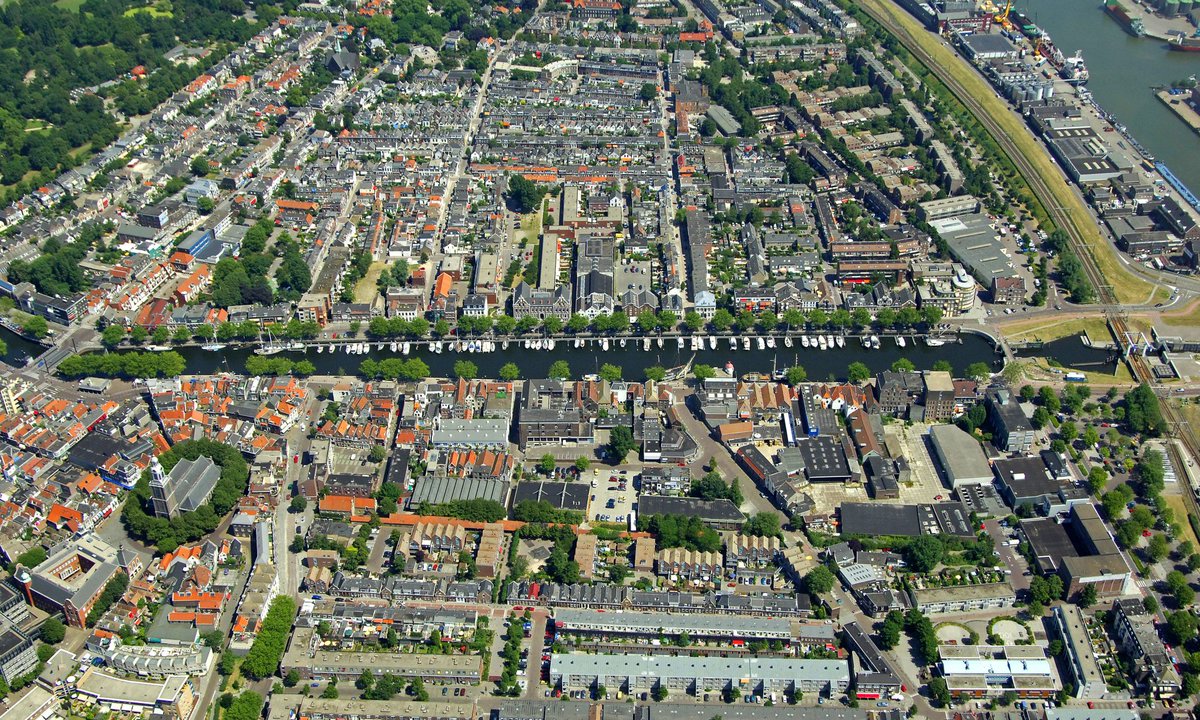 vldpartners's tweet photo. Vlaardingen Partners verbindt mensen en organisaties en bundelt krachten  om Vlaardingen als stad aantrekkelijker te maken. Dat is onze missie! https://t.co/tWnzAfh2nx https://t.co/fJJDoqUftW