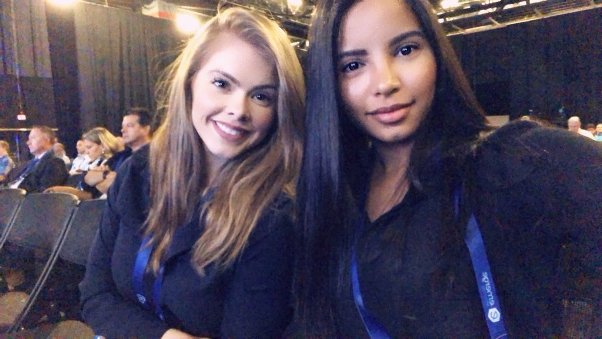 miriamdlrr's tweet photo. So Glad we are here, thanks @FIUMSM RT @ang_ayee: Wrapping up Day 1 @eMergeAmericas with @miriamdlrr Ive learned a lot today and met a lot of representatives from unique startups #emergeamericas #eMerge18 https://t.co/xCkMMzdFjI