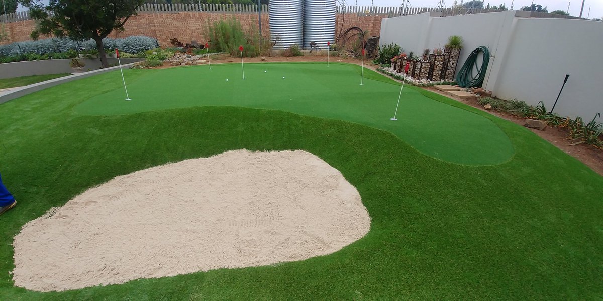 ArtificialGra's tweet photo. #putting #puttinggreens #puttingfun #golf #improveyourshortgame 
#artificialgrass #artificialturf #synthetic 
Contact Us Today for a free quote 
Aldert Dill 0824057514
https://t.co/9N8B4pbelb https://t.co/HAgWUUrctE