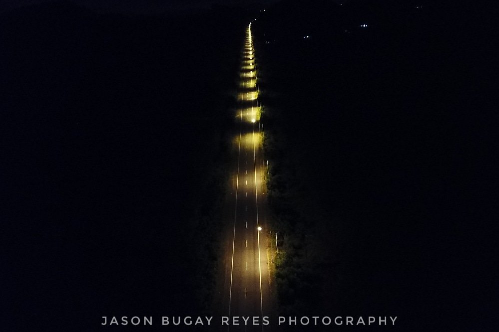 jasonbugayreyes's tweet photo. #nightshot #road #lightoflife #lights #dji #drone #Tuaran #serusup #socality #sabah https://t.co/PR6Ax4Xoof