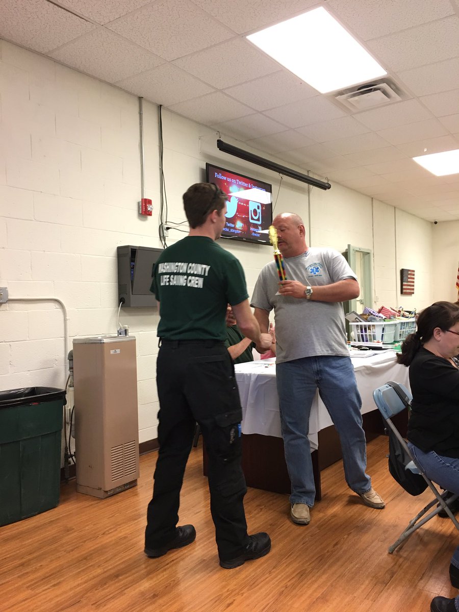 WCLSC_Abingdon's tweet photo. We had a wonderful time hosting the April VAVRS District 9 meeting. Our Junior & Senior Competition Teams competed and won in their respective areas. Thank you to our Crewettes & everyone that came out to join us for this event. #vavrs #vavrsdistrict9 #emscompetition #rescuesquad https://t.co/wFyMlSgps5