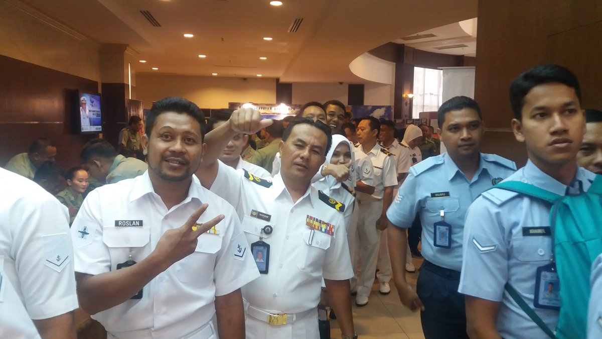 PWTL_MuhdEizad's tweet photo. Pendaftaran awal sblum Mesyuarat Agung KSSKA ke -12  - Dewan Perkasa
@tldm_rasmi 
#PerkasaPerwira
#KSSKA ATM https://t.co/rO6ZcLle5C