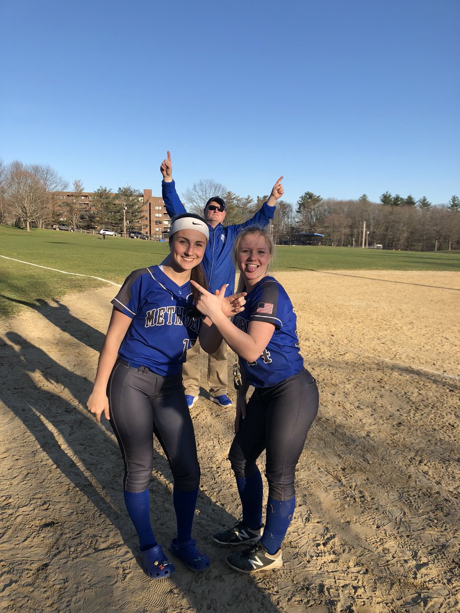 MHS_VSB's tweet photo. Back at it with a win #buntseason #bleedblue #4-0 @methuensports @cori_rizzo17 @emmamcalpine0 https://t.co/PEuPrsLvT8