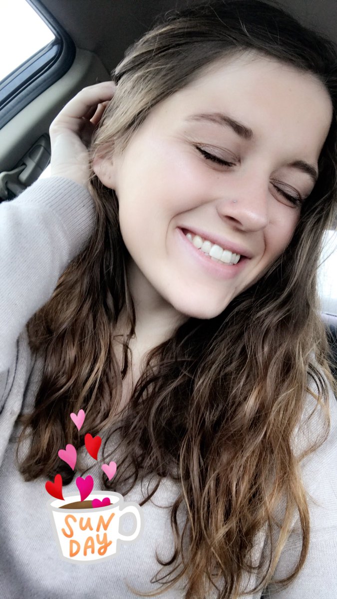 EmmaLivingsto19's tweet photo. 🌻🌻 https://t.co/veK7ZVFeAg