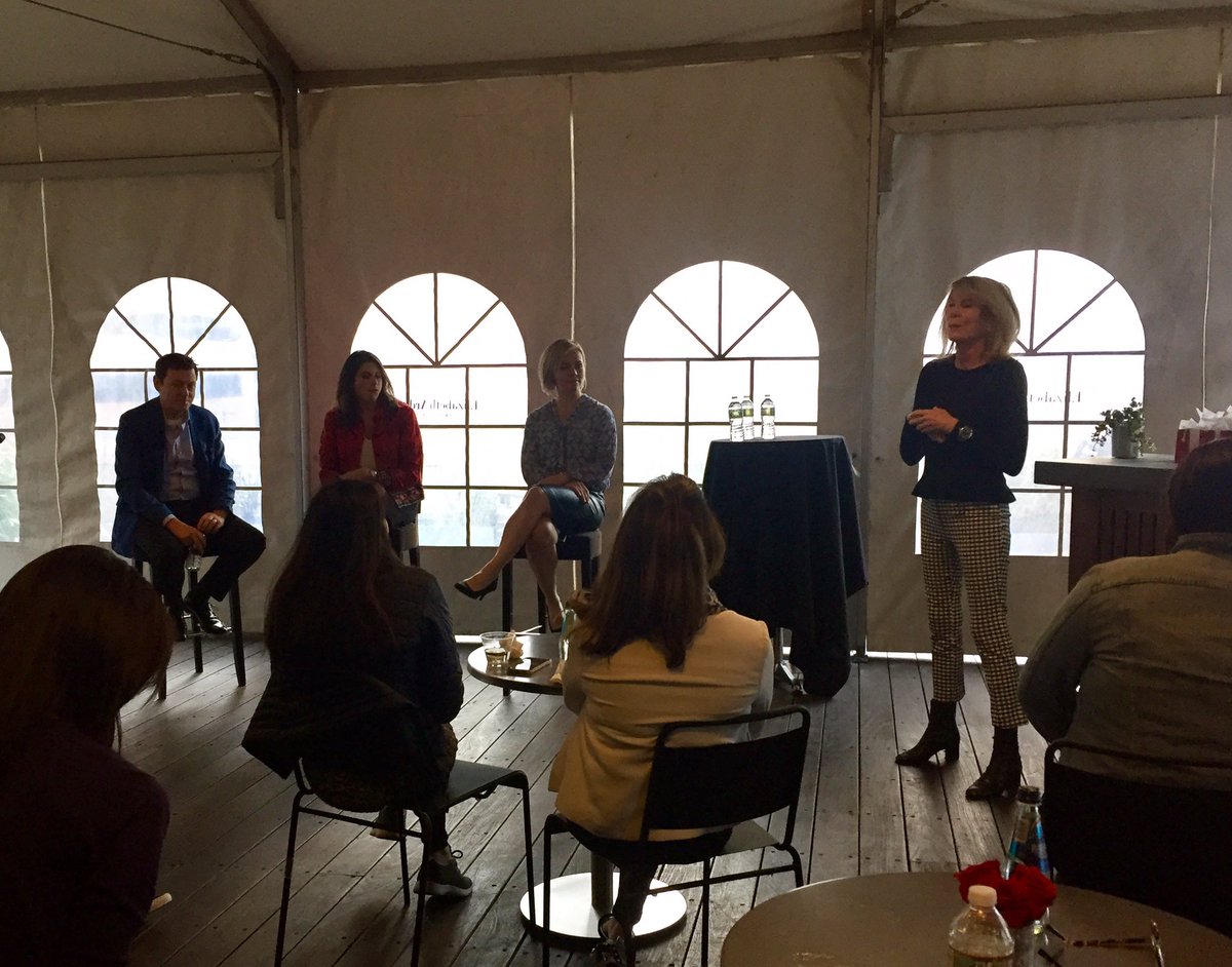 conniedengx's tweet photo. Kicking off our Women (+ 1 man) in Blockchain event with @BBGVentures ! https://t.co/0tsAQU9dI9