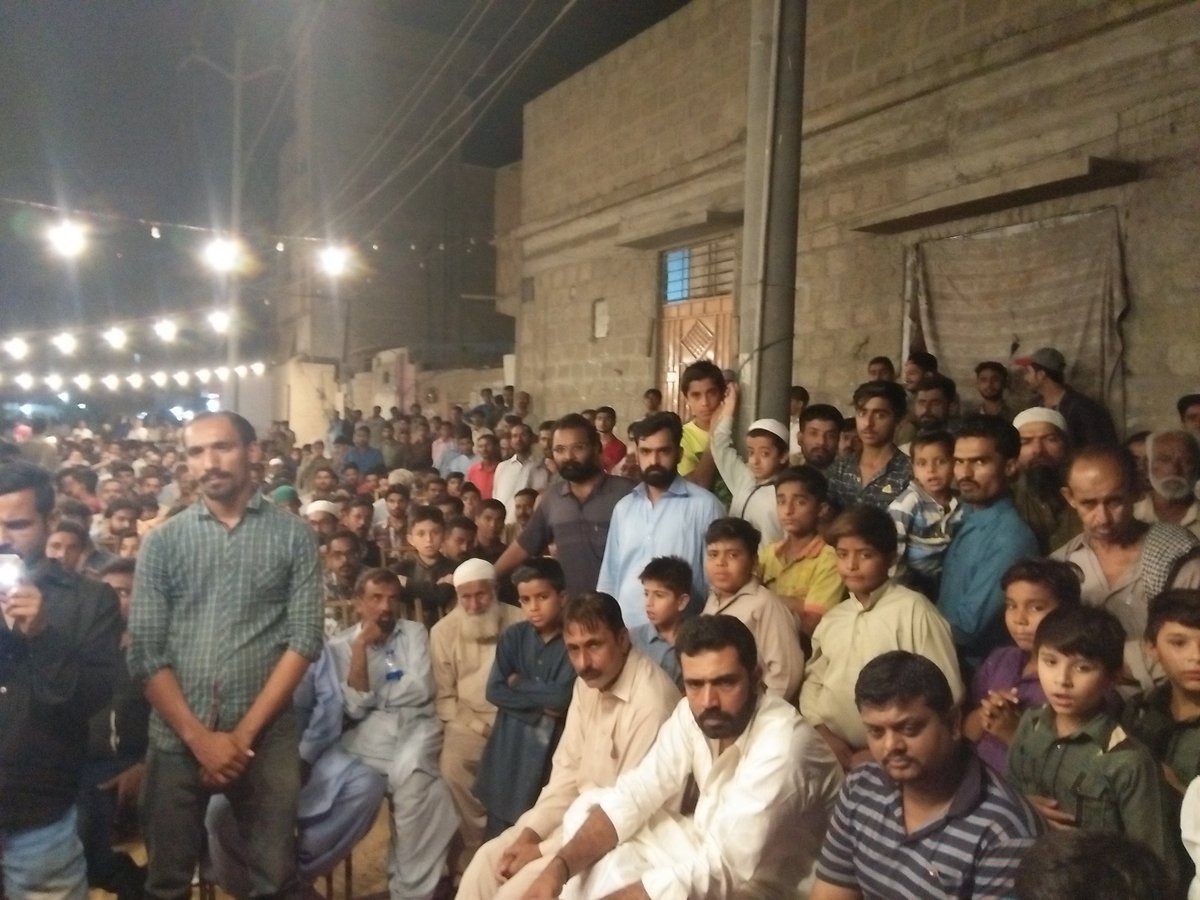 HaseebGorgage's tweet photo. بی بی @AseefaBZ کا پہلی بار ہولوگرام ٹکنالوجی کےزریعہ عوام سے خطاب
عوام بی بی شہید کی لخت جگر تصویر بینظیر بی بی آصفہ کو سننے اور دیکھنے لیے گھروں سے امڈ آئی
شکریہ @zafarppp بھائی
شکریہ بی بی @AseefaBZ
#TeamPYO
#Ps107
#DistCentral
#AseefaBZonHologramAtKarachi https://t.co/4pyQdzhvG3