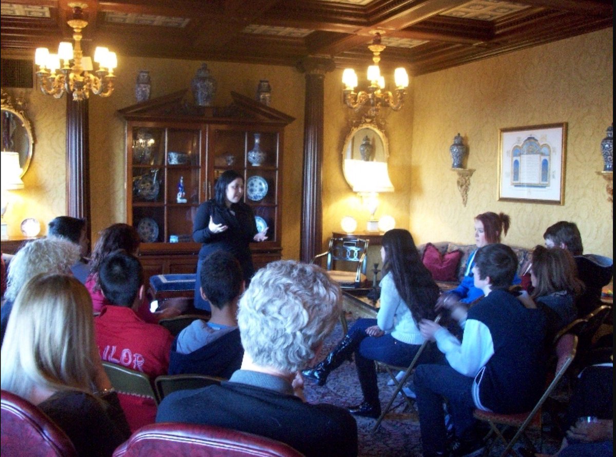 stosglobal's tweet photo. #strengthtostrength has a Young Ambassadors Program (YAP) that brings together young people impacted by #terroristattacks. YAP offers an exciting week filled with fun &amp; meetings with political leaders to empower these individuals. For more info visit: https://t.co/BVYlGosTy9 https://t.co/pzOhDBX77T