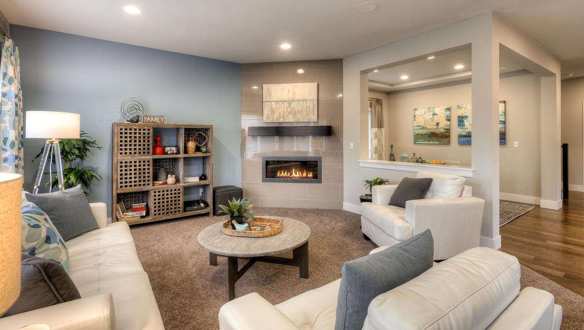 Modern living spaces that speak for themselves. #DiscoverYourNewHome fal.cn/4R7L