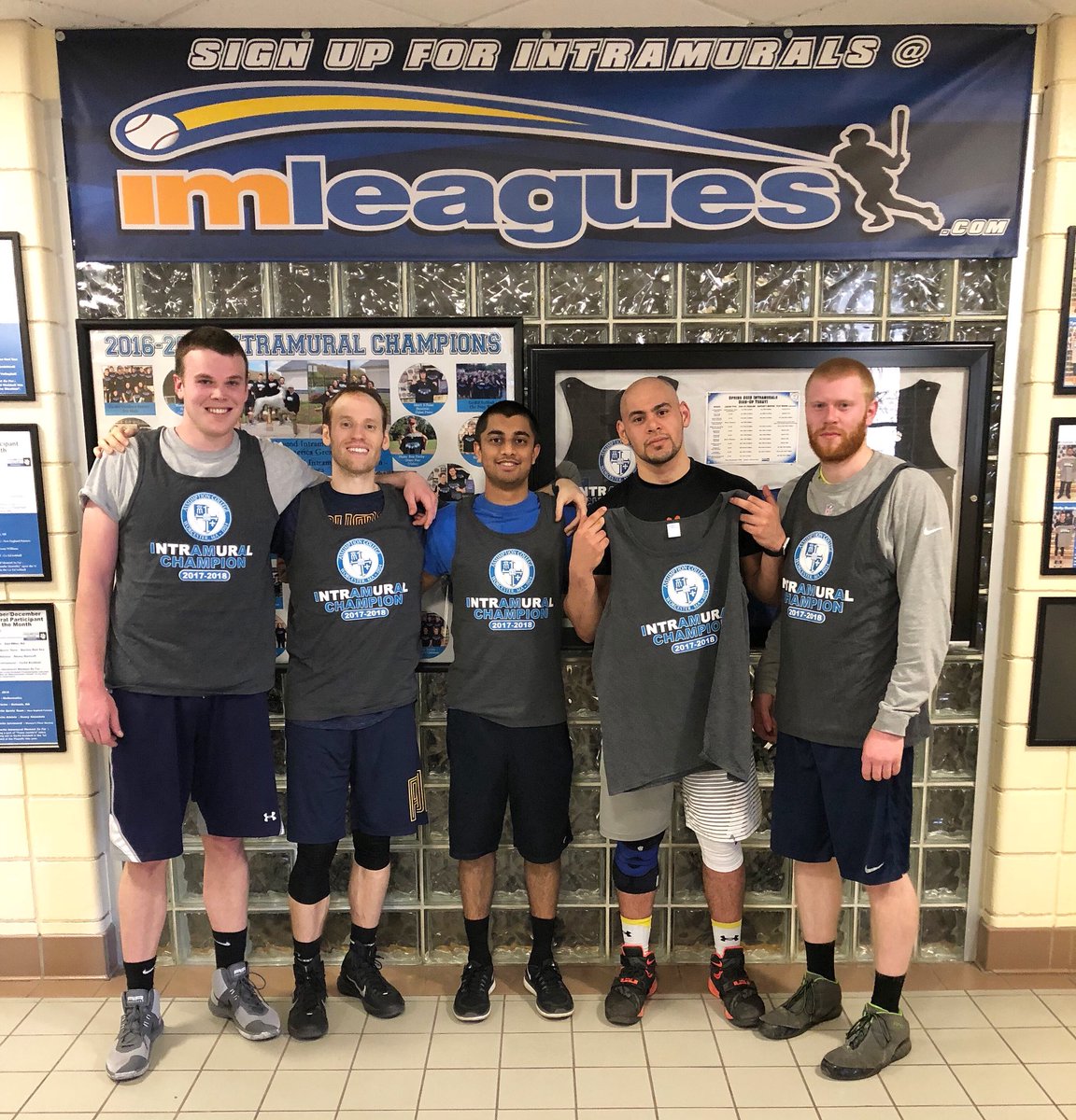 AC_Intramurals's tweet image. This past weekend our Department invited some Assumption Alumni back for a Intramural 5v5 Basketball Tournament as part of our 25th Anniversary Celebration. “Sheehan’s Shooters” bested the other 3 teams to claim our 1st Annual Alumni Tournament! 🏀🏆 #ACTankTime #ACRec